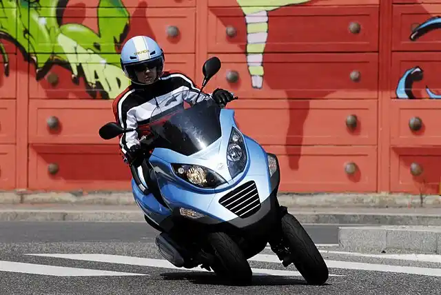 Piaggio Mp3